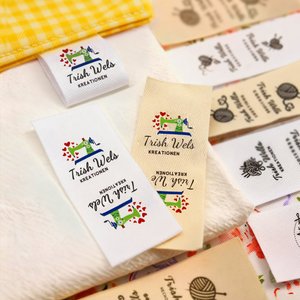Personalisierte Näh-Etikette mit Namen und Text aus 100% Baumwolle für Kleidung Handgemacht 50 Stück Set Geschenk für Strick- und DIY-Liebhaber