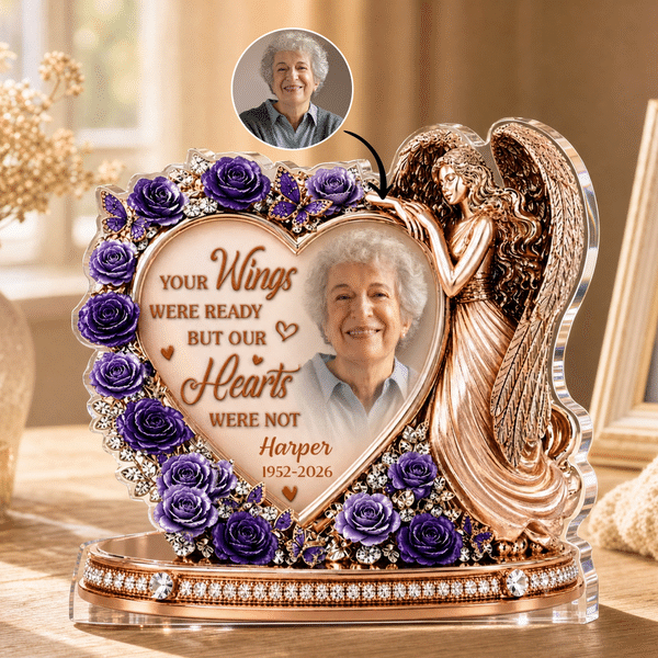 Individuell gestaltete Acrylplakette mit „Purple Rose Angel Heart“-Motiv, Foto, Namen und Jahreszahl – Schreibtischdekoration und Gedenkgeschenk für Freunde und Familie