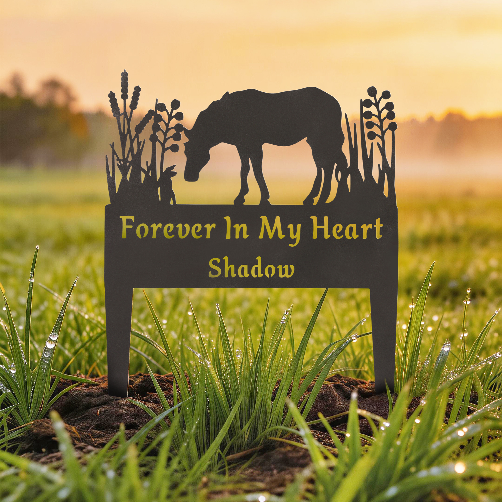 Individuell gestalteter, farbenfroher und langlebiger Grabstein in Form einer Pferdesilhouette mit Text, Gartendekoration und Beileidsgeschenk für Haustierbesitzer und Eltern