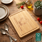 Tabla de cortar para embutidos de bambú con certificación FSC, con diseño fotográfico personalizado en estilo «line art», texto y ranura para el jugo; regalo de boda para la pareja y la familia