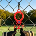 Organiseur personnalisé multicolore imprimé en 3D pour crampons de sport, avec numéro et mousqueton – Équipement d'entraînement d'équipe, cadeau de voyage pour les passionnés de sport