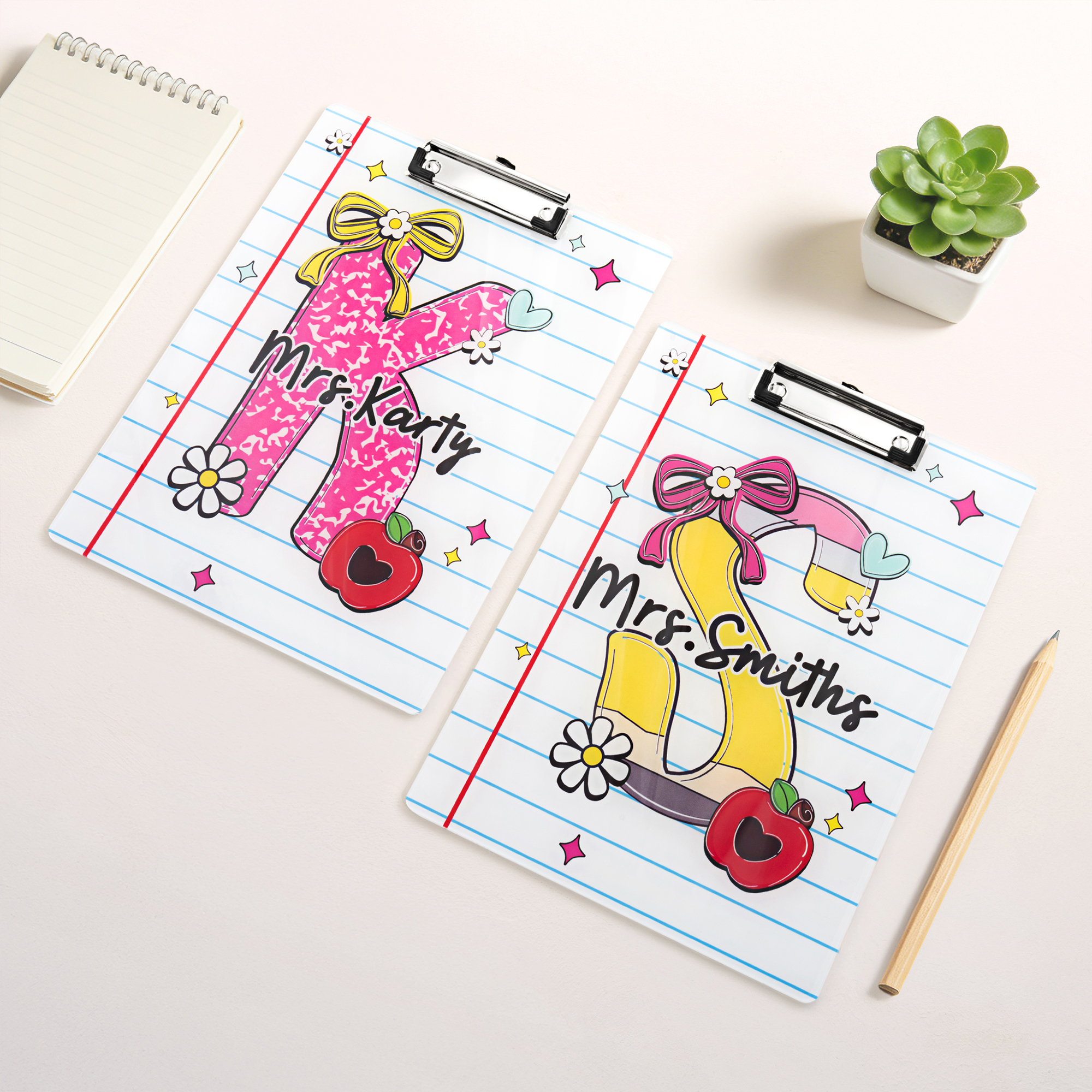Individuell gestaltete Notiztafel mit Apfel-Graffiti-Schriftzug und flachem Clip – Geschenk für den täglichen Gebrauch zum Lehrertag für eine Lehrerin