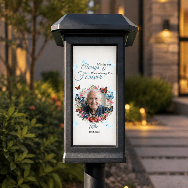 Personalised Butterfly Wreath Photo Solar Garden Light with Name and Year Garden Decor Memorial Sympathy Gift for Family Friend
