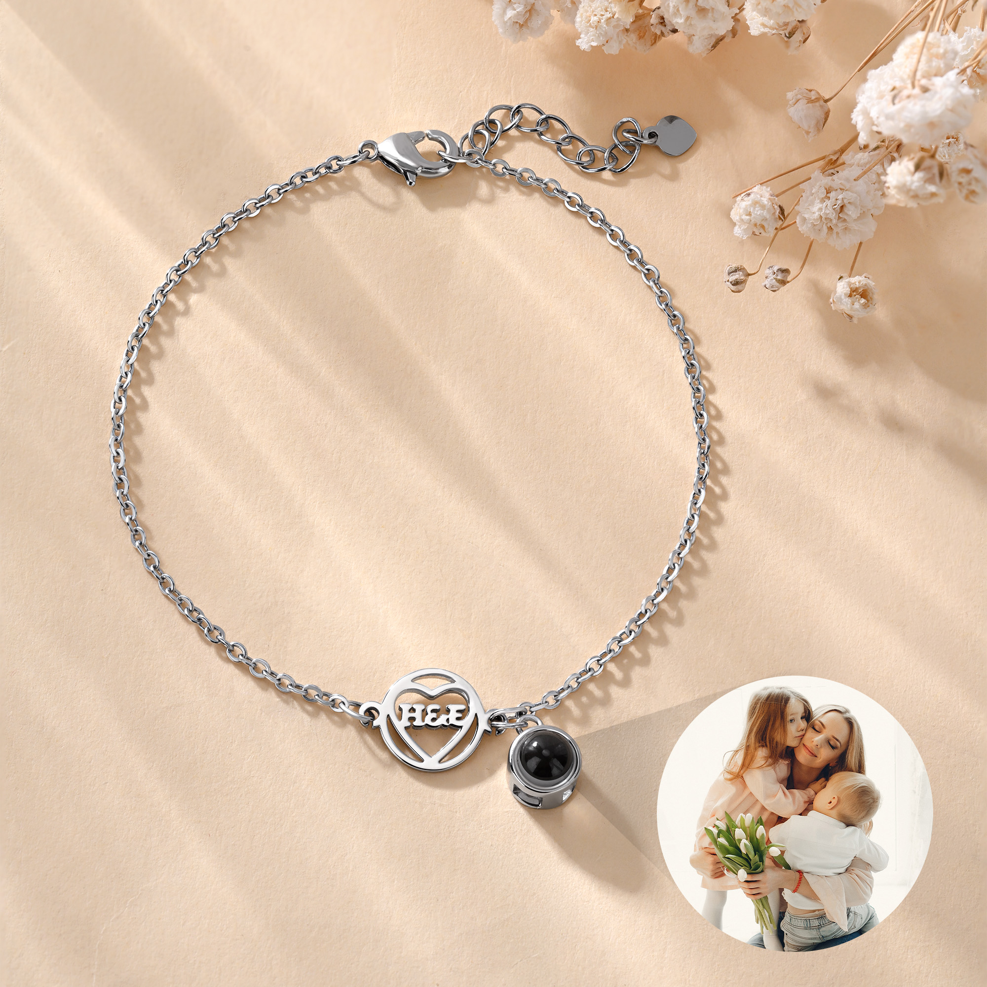 Personalized Heart Pendant Openwork Monogram Photo Projection Bracelet Dainty Jewelry Anniversary Birthday Gift for Woman Mom Girlfriend Wife