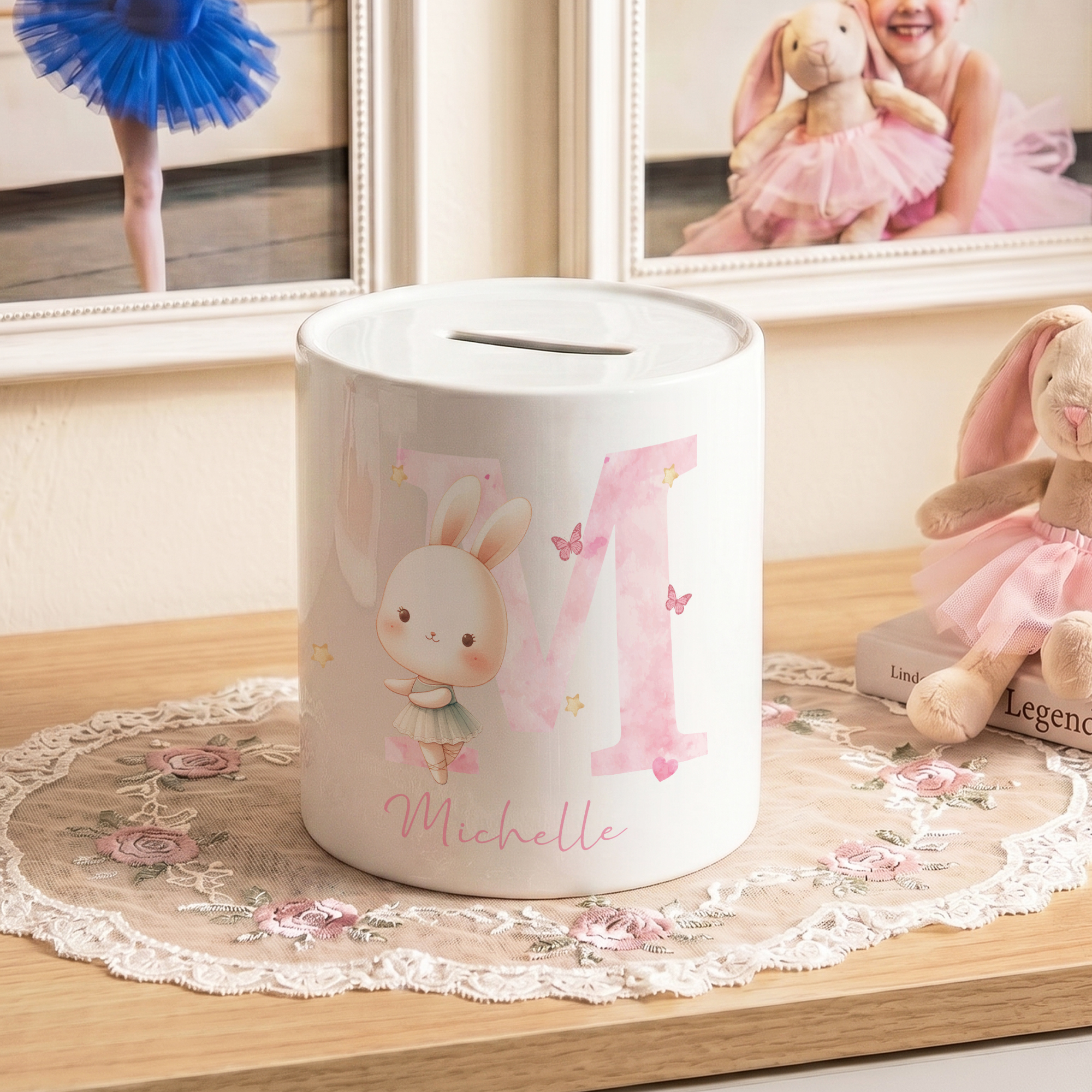 Personalisiertes Keramik-Sparschwein mit Aquarell-Cartoon-Motiv „Balletttiere“, mit Initiale und Namen – Geburtstags- und Schulanfangsgeschenk für Mädchen