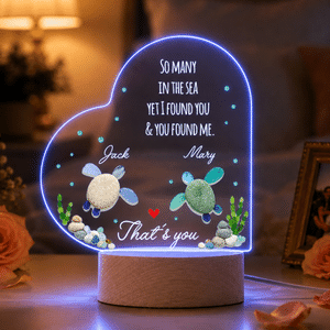 Personalized Romantic Sea Turtle LED Heart Night Light with Name and Wooden Base Room Decor Valentine's Day Anniversary Gift for Couple