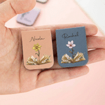 Personalized Retro Birth Flower PU Leather Magnetic Bookmark Cilp with Name Daily Use Graduation Birthday Gift for Bookworms Students