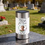Personalized Wreath Butterfly Photo Solar Garden Light with Name and Year Garden Decoration Memorial Sympathy Gift for Loss of Relatives
