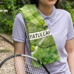 Personlig tennisracket – superabsorberande sporthandduk med namn – perfekt som present till tennisfantaster för utomhusaktiviteter, födelsedagar, tävlingar och träning