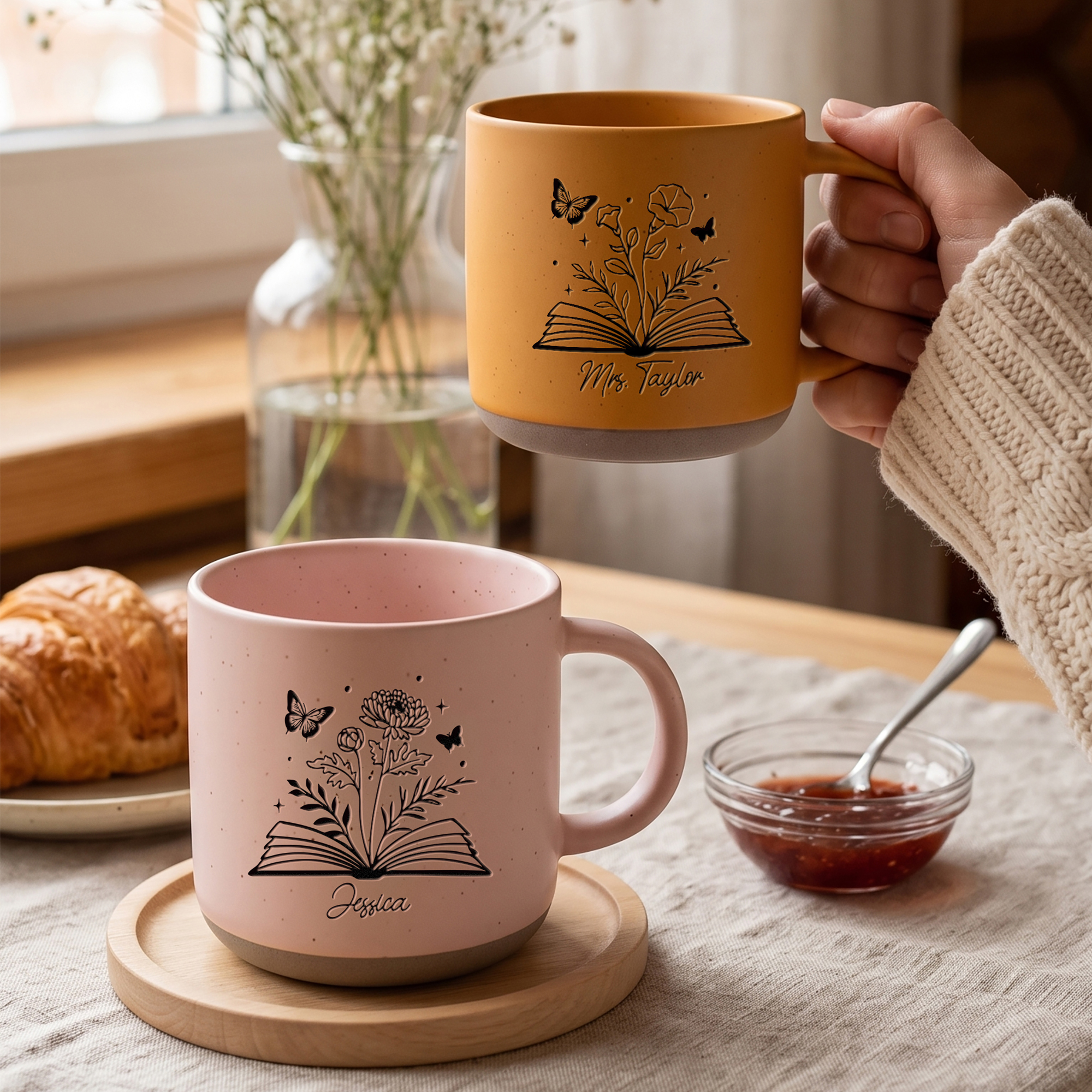 Taza de café de cerámica personalizada con el motivo de la flor del mes de nacimiento, con texto, para uso en la oficina o en casa; regalo para el Día del Profesor y para el cumpleaños, ideal para pro
