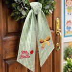Personalised Embroidered Bow Apple Gingham Wreath Sash with Text Back to School Teacher's Day Appreciation Gift for Teacher
