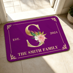 Spersonalizowana, złota wycieraczka z motywem kwiatowym i inicjałami, z antypoślizgową powierzchnią, z napisem i rokiem – element wystroju wnętrz, prezent na parapetówkę lub urodziny dla nowożeńców