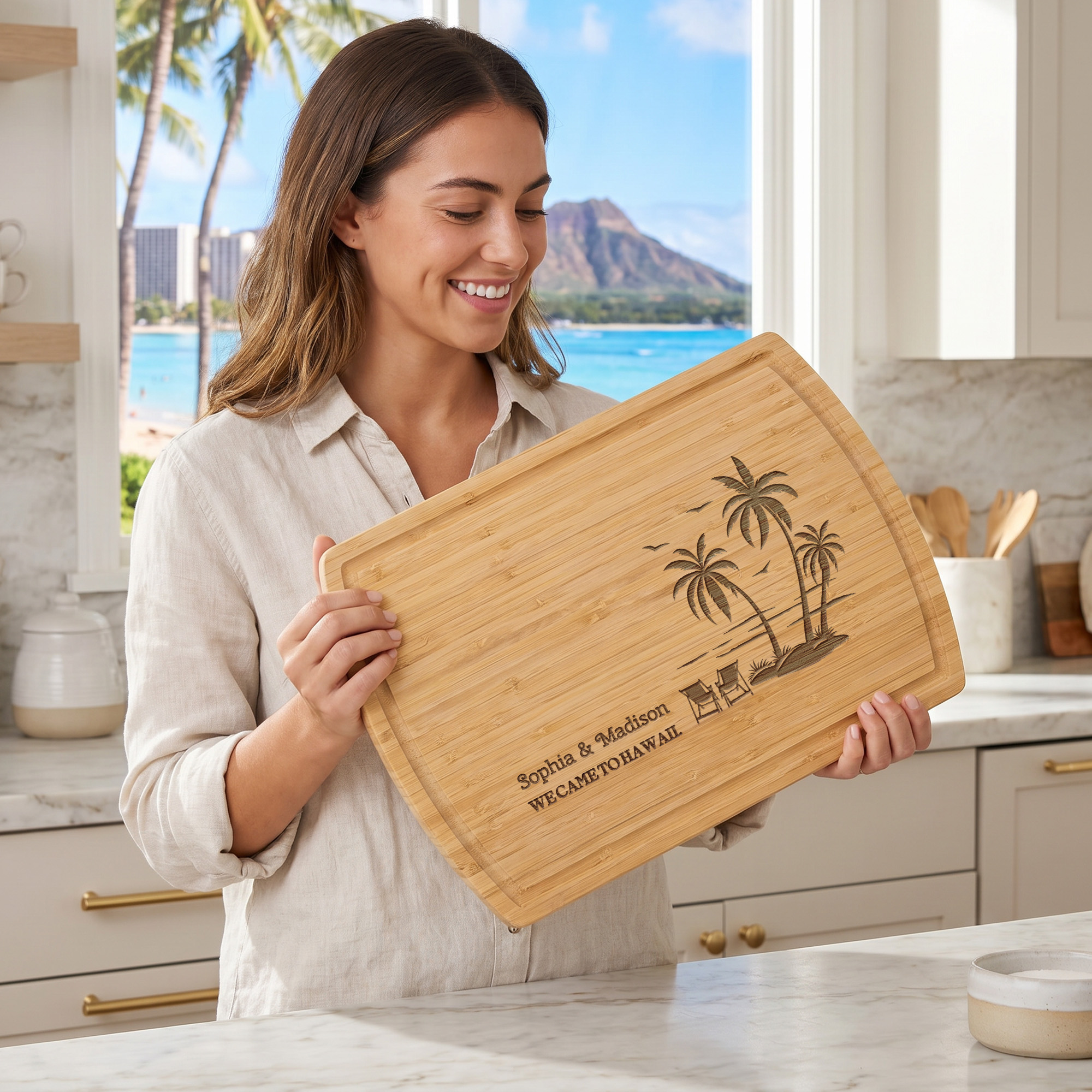 Individuell gestaltetes Charcuterie-Schneidebrett im Strand-Design mit Namen und Text – Einweihungs- oder Hochzeitsgeschenk für die Familie und beste Freunde