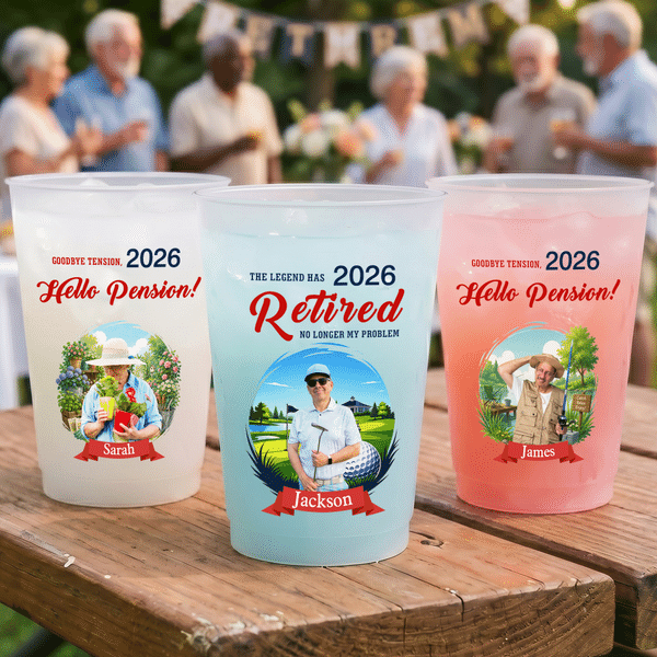 Personalised Summer Vacation Style Disposable Frosted Set of 10 Plastic Cups with Name Photo and Year Retirement Party Gifts for Retirees Coworkers