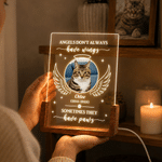 Veilleuse LED en acrylique personnalisée avec photo de votre animal, ailes d'ange, nom et socle en bois — Cadeau de condoléances en mémoire d'un animal de compagnie, destiné aux propriétaires d'animau