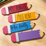 Plaque personnalisée en bois avec le nom de l'enseignant, pour la porte de la classe ou comme décoration murale. Idée cadeau pour la rentrée scolaire ou la Journée des enseignants.