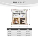 Funda de cojín de bolsillo personalizada con diseño floral y personaje de cómic, con nombre e iniciales; decoración para el hogar y regalo de cumpleaños para los amantes de la lectura
