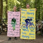 Personalisiertes Radfahrer-Silhouette Strandtuch mit Namen | übergroß und saugfähig | Rennradtour Reise Poolparty Geburtstag Geschenk für Radsportfans
