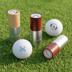 Personlig golfinspirerad monogramstämpel för golfbollar med namninitialer och plåtask – en perfekt födelsedagspresent för golfentusiaster inför en golfklubbens matchdag