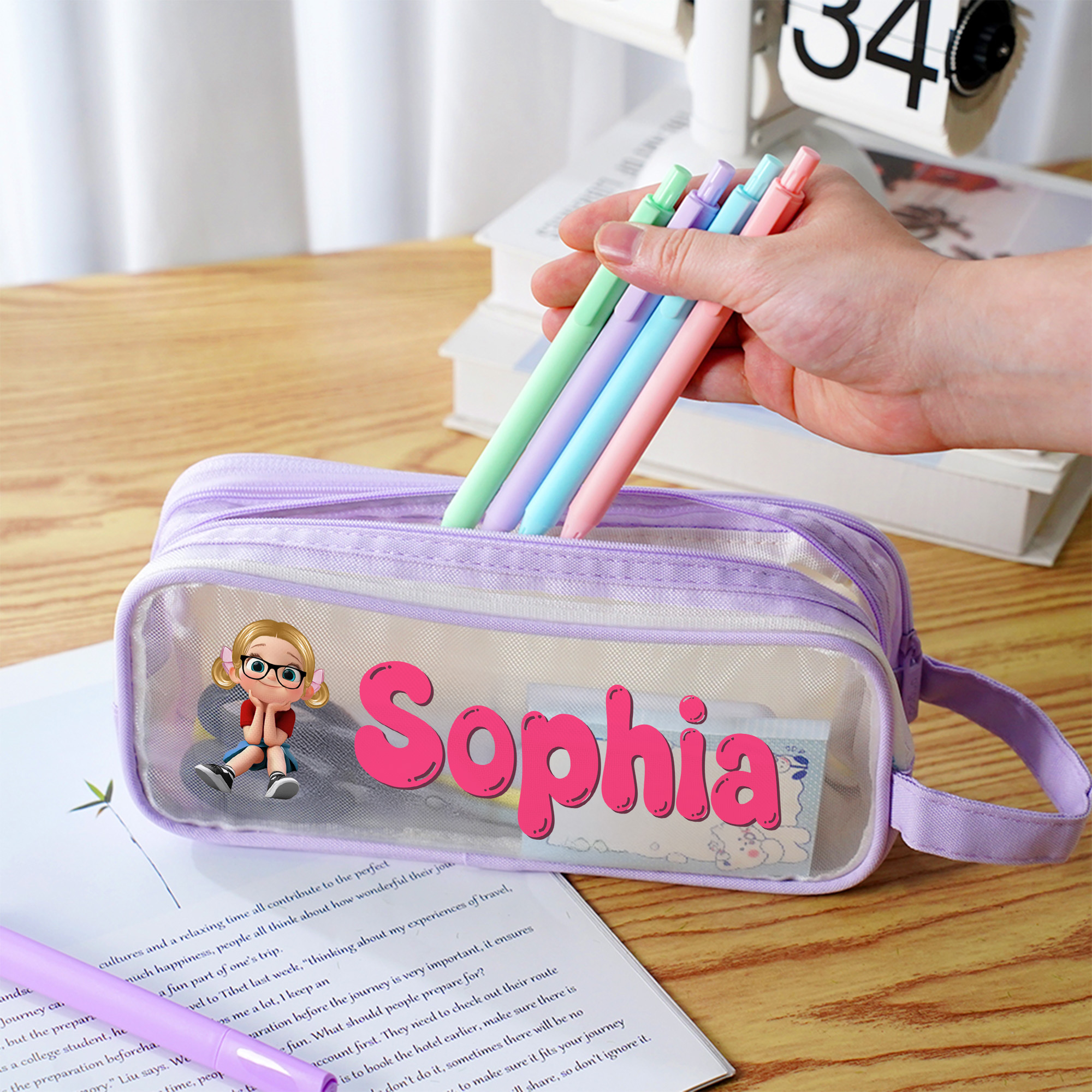 Personalisiertes 3D-Cartoon-Figur-Federmäppchen aus Netzstoff mit großem Fassungsvermögen und Namensaufdruck – Schulanfangsgeschenk für Kinder und Schüler