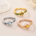 Personlig ring i sterlingsølv med havskilpadde og 1–8 små fødselssteiner – elegant smykke som gave til morsdag, bursdag eller bryllupsdag for kvinner som elsker havet