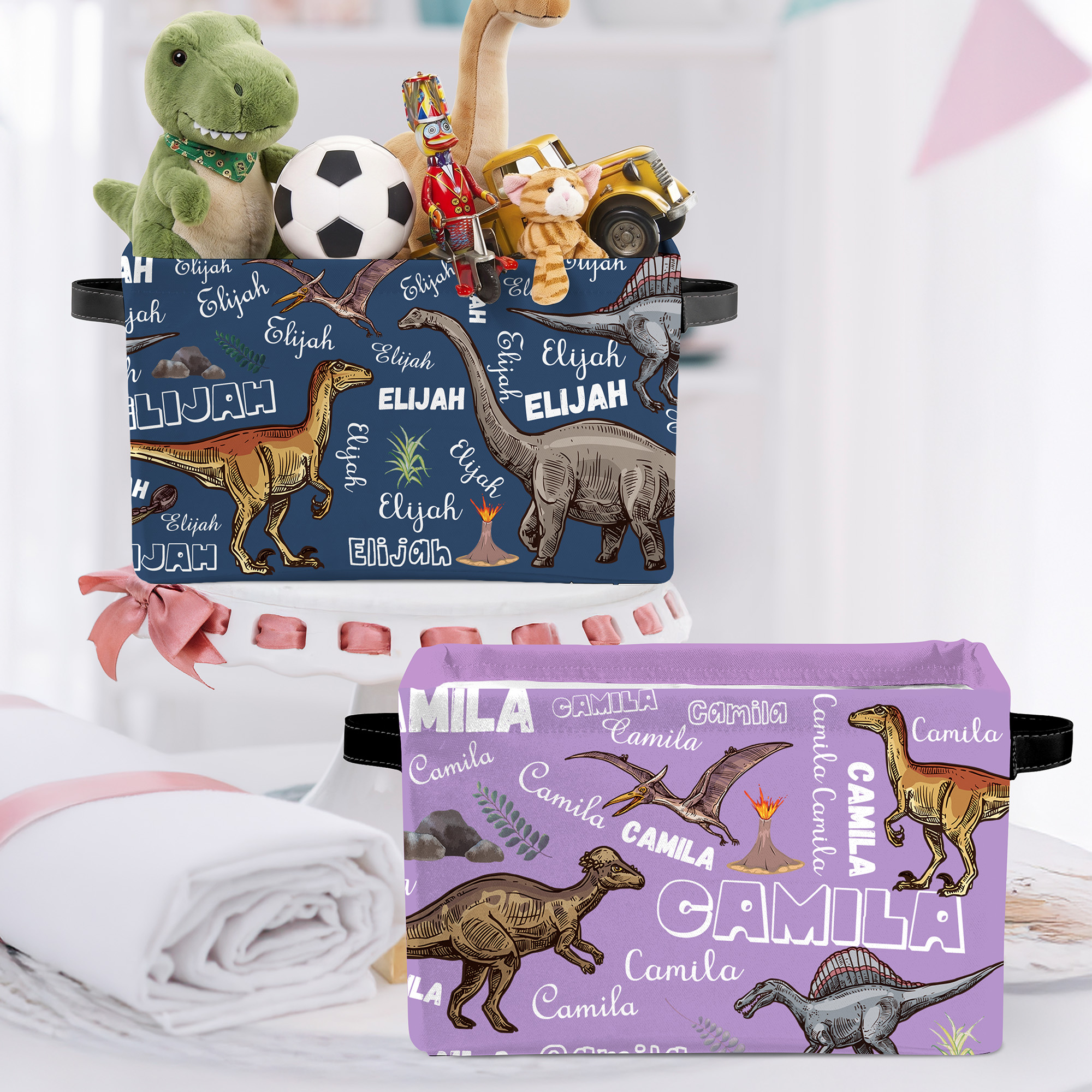Individuell gestalteter Aufbewahrungskorb mit mehrfarbigem Dinosaurier-Muster und Namenszug – Dekoration für das Kinderzimmer, Alltagsgegenstand und Geburtstagsgeschenk für Kinder, die Dinosaurier lie