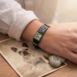 Personlig, justerbart armbånd med bilde av kjæledyret, navn og dato – minnegave og trøst til kjæledyrseiere, kjæledyrelskere og venner