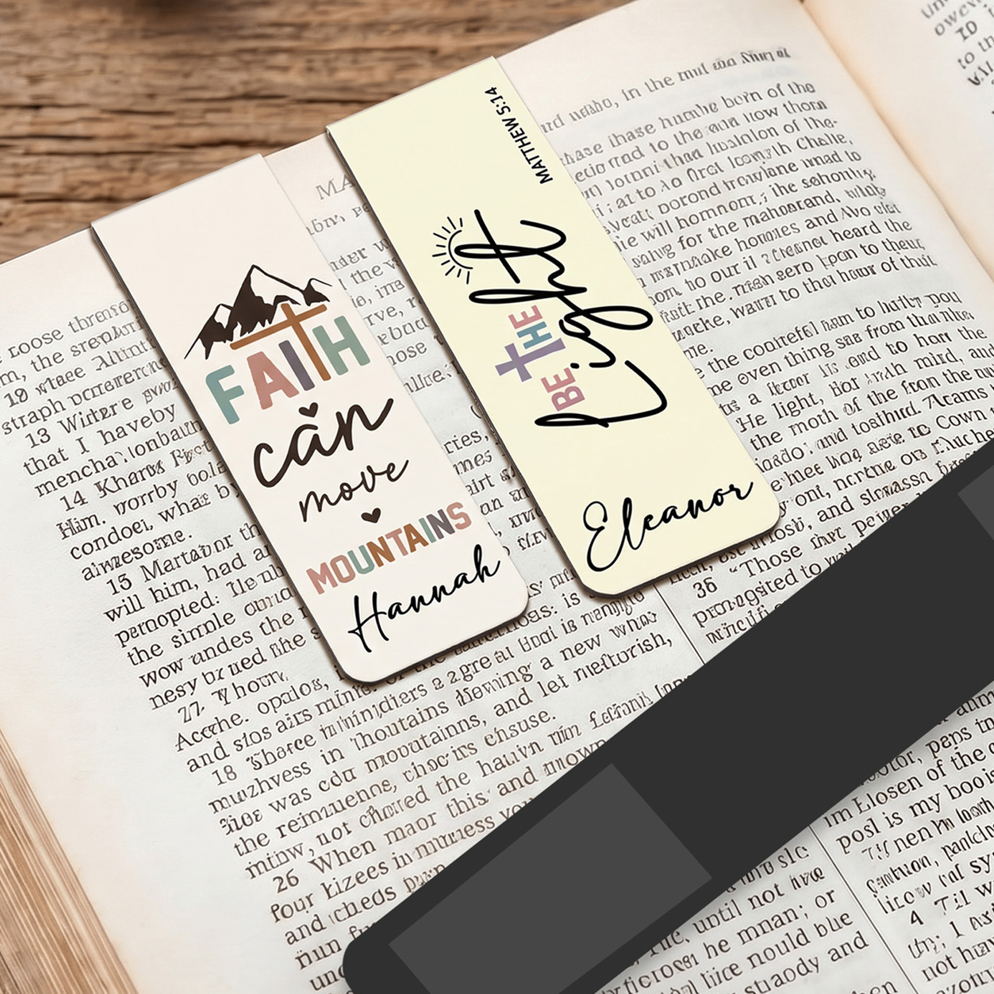 Personalisierter Magnet-Lesezeichenclip mit Bibelvers und Namen – religiöses Geschenk zur Taufe, zum Geburtstag oder zum Schulanfang für Christen, Buchliebhaber und Schüler