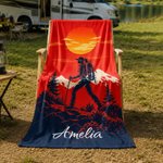 Gepersonaliseerd sneldrogend microvezel sport- en strandlaken met wandelaarssilhouet en naam verjaardags- zomervakantiecadeau voor wandelliefhebbers
