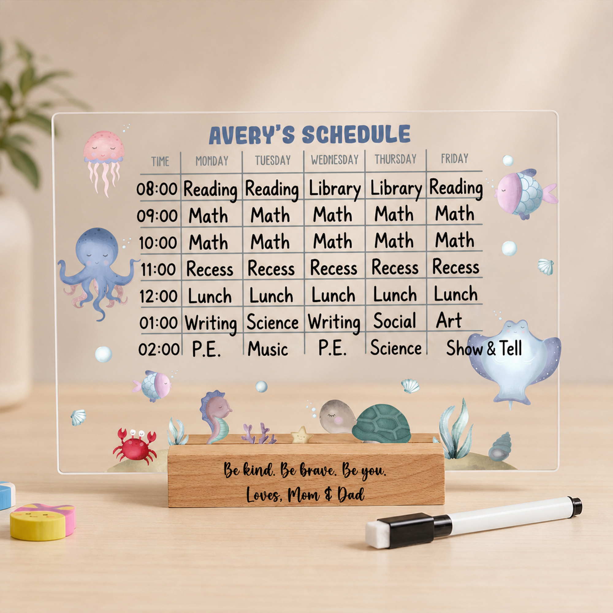Individuell gestaltete, abwischbare Acryltafel oder Nachtlicht mit Schulstundenplan und Titeltext, inklusive Whiteboard-Stift und Holzsockel – ein Geschenk zum Schulanfang für Kinder