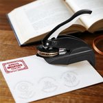 Gaufreuse à livre personnalisée avec nom - Motif vintage - Cadeau d'anniversaire pour lecteurs et écrivains