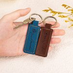 Porte-clés en Cuir Personnalisé avec Nom et Fleur de Naissance Cadeau d'Anniversaire et de Mariage pour Elle