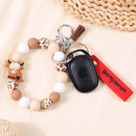 Personalized Retro Style Cartoon Highland Cow Silicone Bead Keychain with Name Wristlet Accessory Birthday Gift for Western Cowgirl