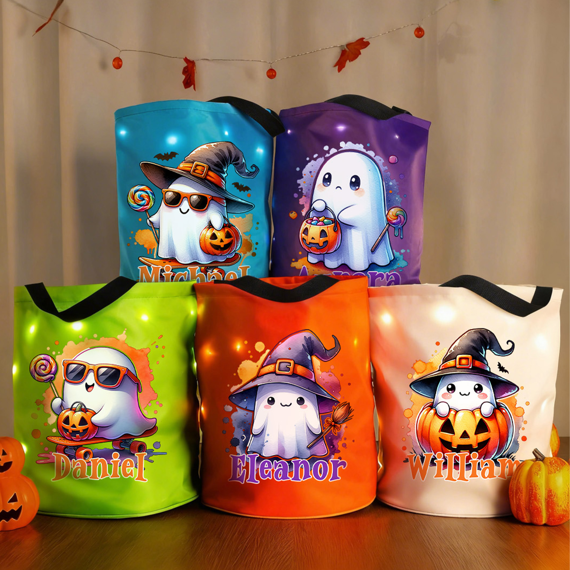 Personalisierte LED-Lampe in Form eines Hexenhutes, Kürbisses und Cartoon-Geists – „Süßes oder Saures“-Tasche mit Namen – Halloween-Geschenke für Kinder und Jugendliche für die Klasse oder eine Party
