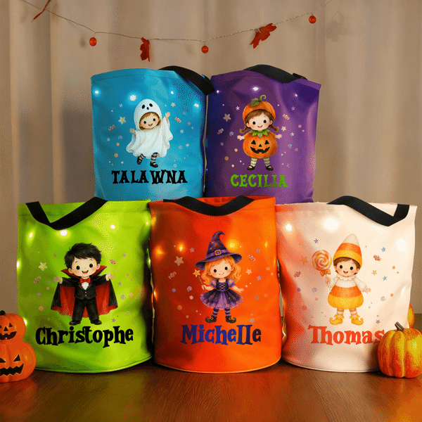 Personlig Halloween-pose med tegneseriefigurer og stjerneformet godteri – lett «Trick or Treat»-pose med navn – Halloween-festgave til barn