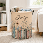 Cesta de almacenamiento para la colada, personalizada, multicolor, con diseño de libro vintage, resistente al agua, con asa y nombre; regalo de inauguración de casa o de cumpleaños para mujeres