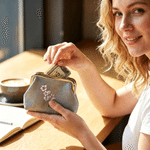 Personalized Retro Birth Flower Portable PU Leather Coin Handbag with Name Daily Use Birthday Anniversary Gift for Family Friends