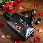 Trousse de toilette personnalisée en cuir PU avec nom Accessoires de voyage Cadeau d'anniversaire pour couple à la Saint-Valentin
