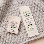 Étiquettes de couture personnalisées avec texte et fleur de naissance - Cadeau d'anniversaire pour amateurs de tricot