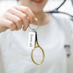 Gepersonaliseerde Mini Leuke Tennis Racket & Bal Sleutelhanger met Gegraveerde Tekst Verjaardag Game Day Gift voor Tennis Lovers
