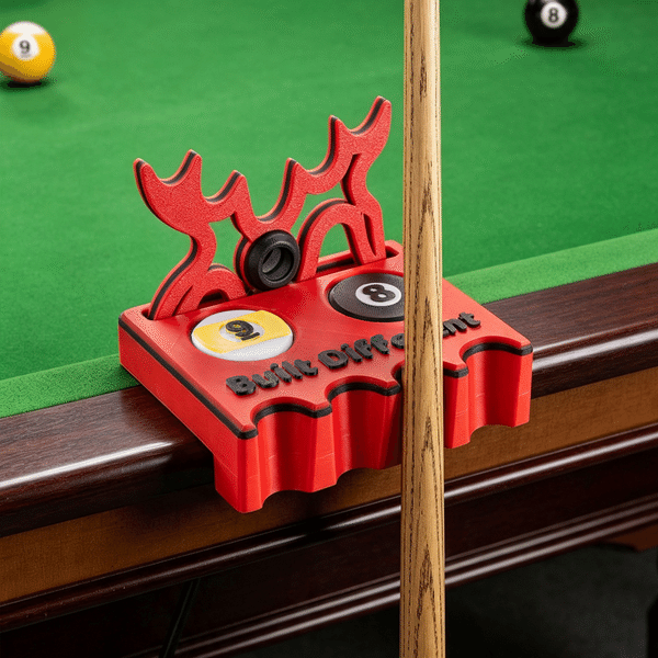 Personalised Elk Antlers Billiards 2-4 Cues Claw Holder with Text and Pool Ball Marker Sticks Table Accessory Christmas Gift for Billiard Lovers