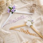 Personalised Bow Flower Aluminium Wire Wooden Hanger with Name Dressing Room Decor Wedding Bridal Shower Gift for Bride Bridesmaid