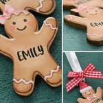 Personalised Cute Gingerbread Man Red Plaid Bow Basswood Christmas Ornament with 1-14 Name and Year Christmas Gift for Family