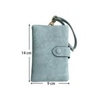 Cartera personalizada con diseño de personaje animado de mujer leyendo flores de nacimient y nombre regalo de cumpleaños para familiar y ella