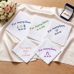 Op maat gemaakt voor ‘Happy Tears’ – Bruiloftszakdoek van 100% katoen met geborduurde initiaal en datum – Bruiloftscadeau voor de bruid en de ouders van de bruid