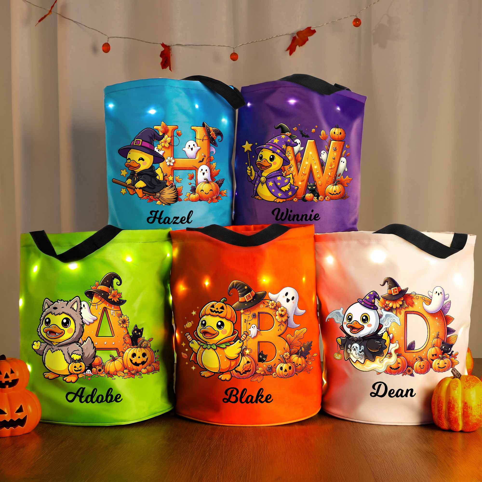 Personalisierte, niedliche Halloween-Enten-LED-Licht-Beuteltasche mit Namen und Initialen – „Trick or Treat“-Halloween-Party-Geschenk für Kinder, Jungen und Mädchen