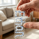 Personalisierter Anhänger für Kofferanhänger im Toile-de-Jouy-Stil aus Acryl mit Namensgravur – Alltagsgeschenk zum Geburtstag für Studierende