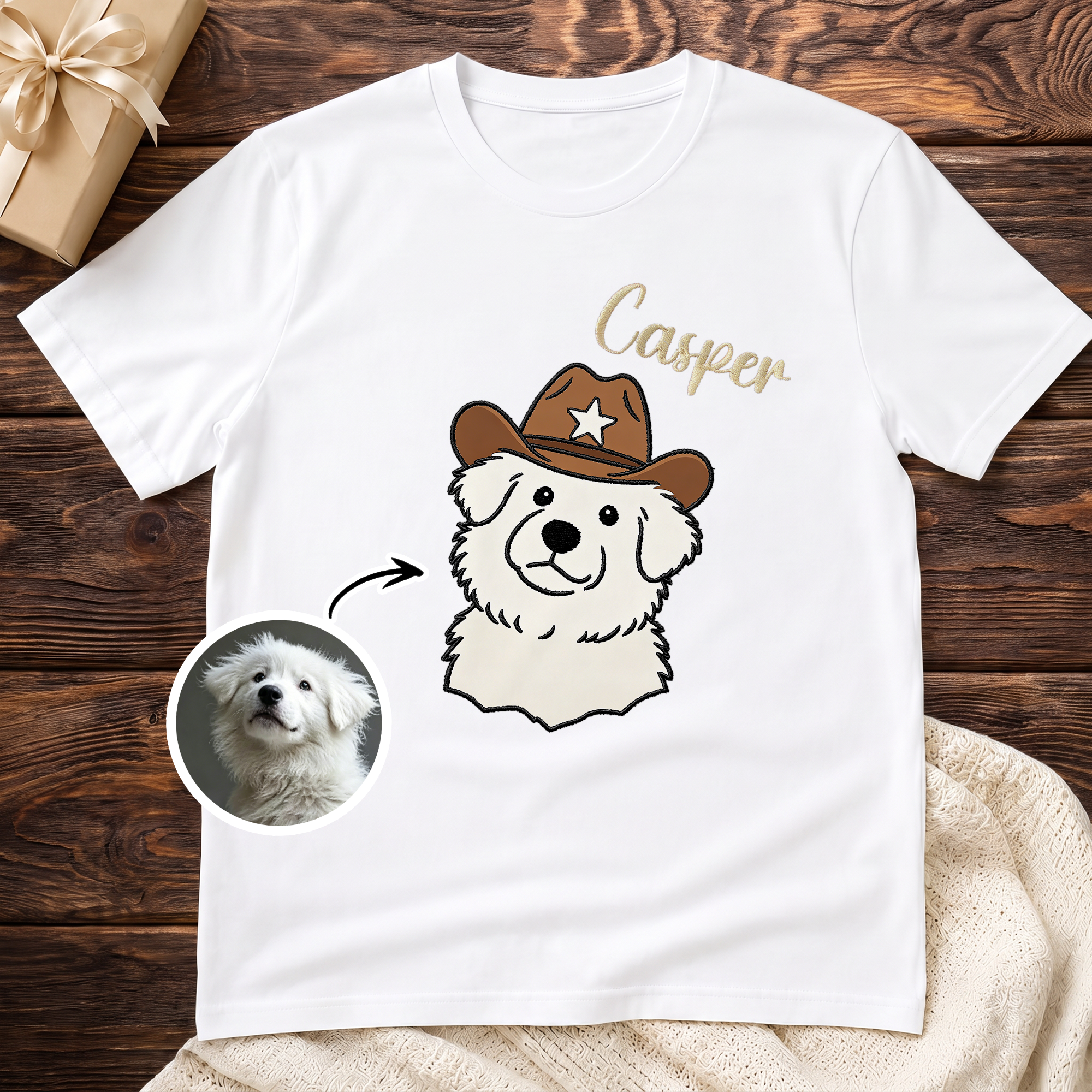 Personalisiertes, mehrfarbig besticktes T-Shirt, Sweatshirt oder Kapuzenpullover im Cowboy-Hut-Stil mit Foto und Namen – als Geschenk für Haustierliebhaber zu Haustierpartys und Geburtstagen
