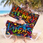 Personalisiertes Street-Art Strandtuch mit Graffiti-Namen | sandabweisend | schnelltrocknend | Badetuch | Sommer Urlaub Geschenk für Familie Freunde