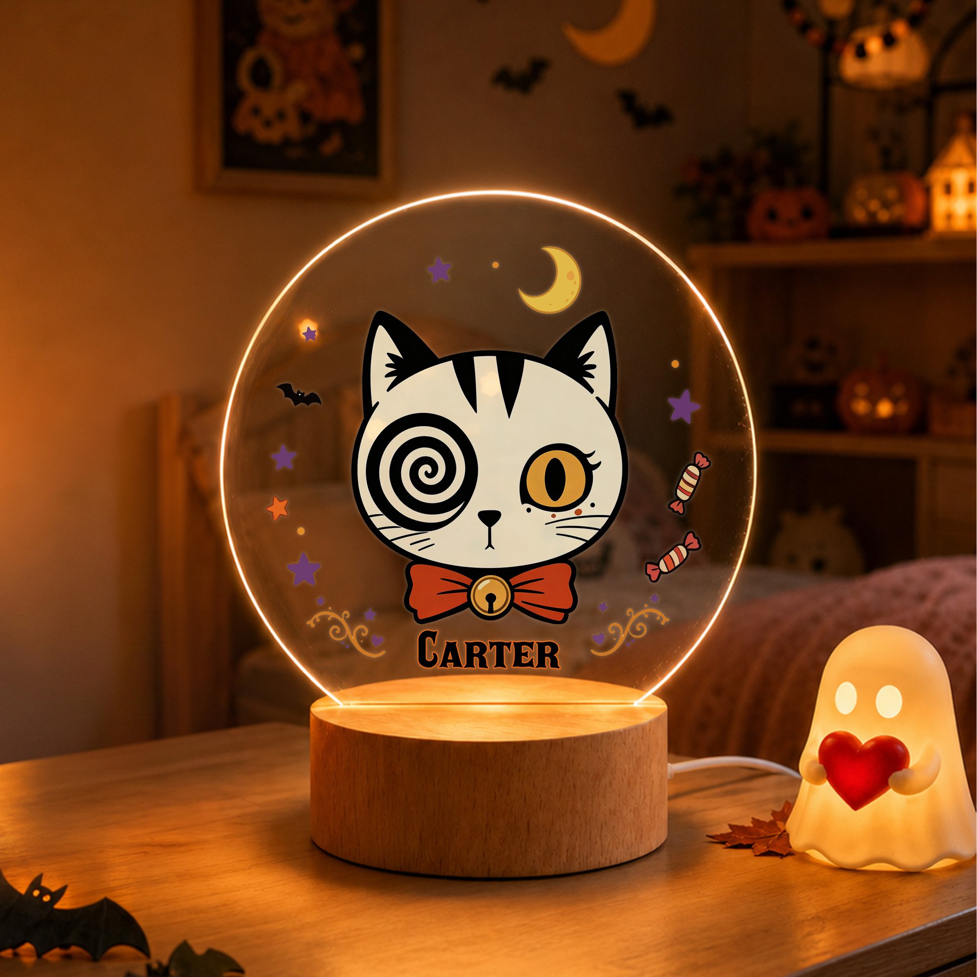 Individuell gestaltetes, ausgefallenes Halloween-LED-Nachtlicht aus Acryl in Katzenform mit Namen und Holzsockel – Raumdekoration und Halloween-Geschenk für Kinder